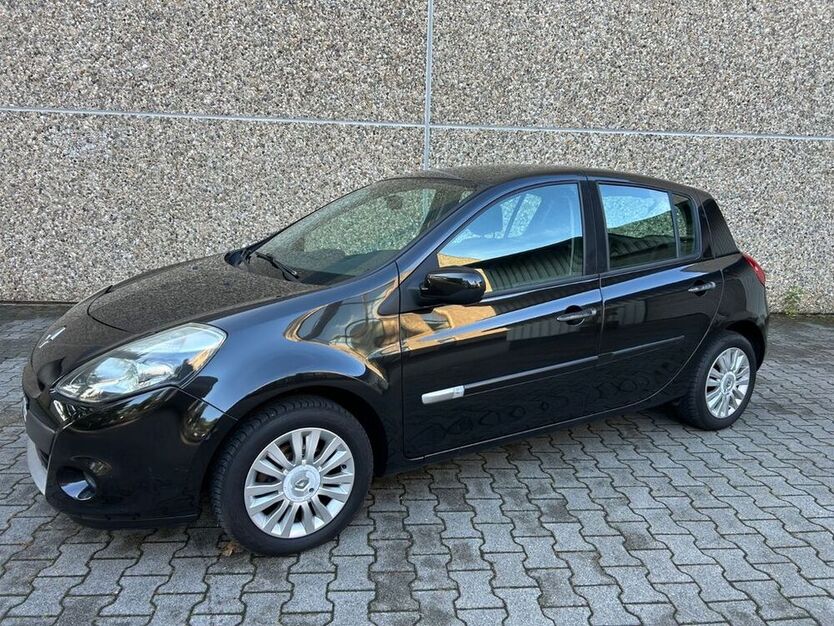 Clio