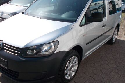 VW Caddy 132.000 km 9.990 &euro; Bochum 44809