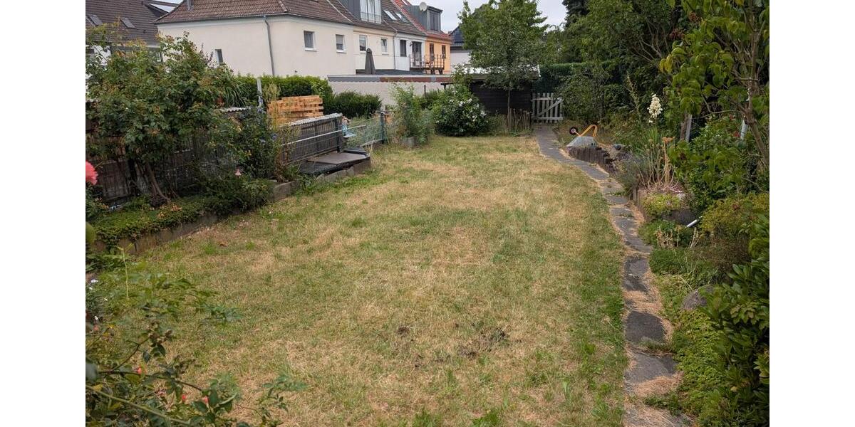 Reihenhaus Dortmund Brackel - 7 Zimmer, 148 m&sup2;, 399.000&euro; | Angebot:27167803