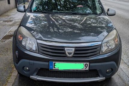Dacia Sandero 180.000 km 2.000 &euro; Bochum 44809
