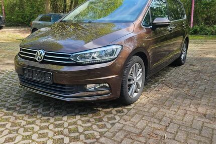 VW Touran 157.000 km 17.900 &euro; Dortmund - Dortmund-Applerbeck 44287