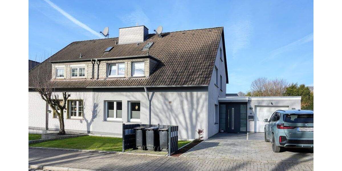 Doppelhaushälfte Bochum Stiepel - 5 Zimmer, 218 m&sup2;, 850.000&euro; | Angebot:25687051