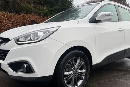 Hyundai ix35 124.650 km 10.900 € Castrop-Rauxel 44577