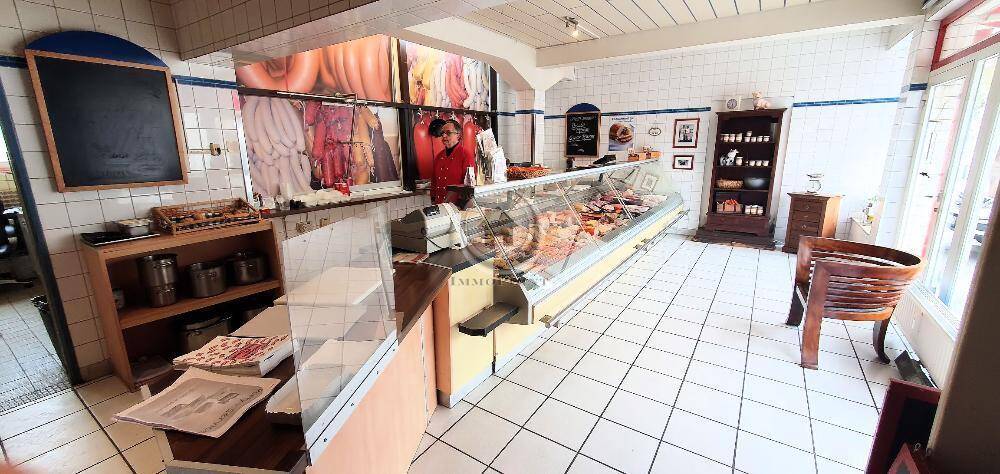 !!! ImmoPoint !!! Ladenlokal in 1 A Lage - Große Schaufenster - inkl. Parkplätze !!! ( IP G 1 ST 220 - M) zimmer