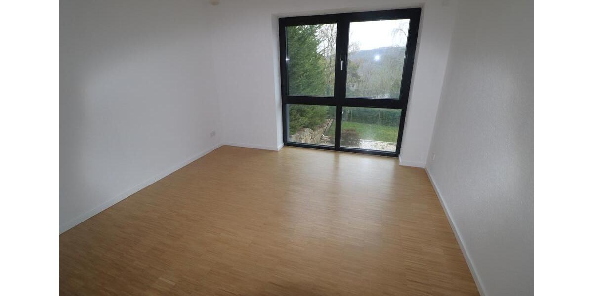 Maisonettenwohnung Hagen Dahl - 4 Zimmer, 210 m&sup2;, 1.600&euro; | Angebot:25904863