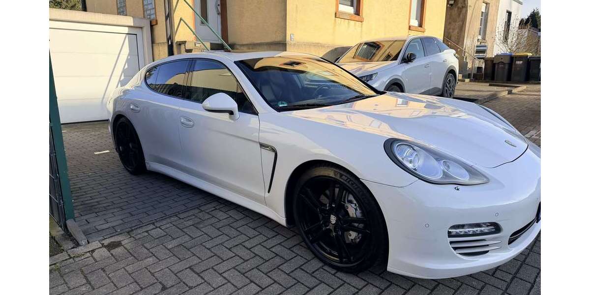 Porsche Panamera 237.000 km 17.500 &euro; lünen 44532