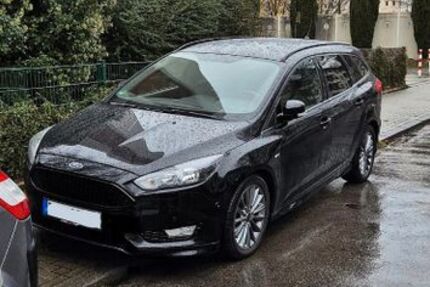 Ford Focus 89.500 km 11.999 &euro; Dortmund 44137