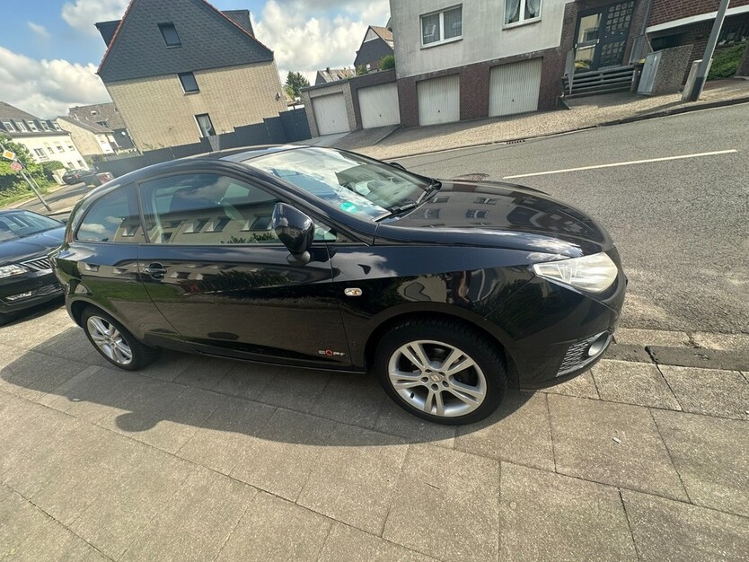 Seat Ibiza 100.300 km 5.000 € Essen 45121