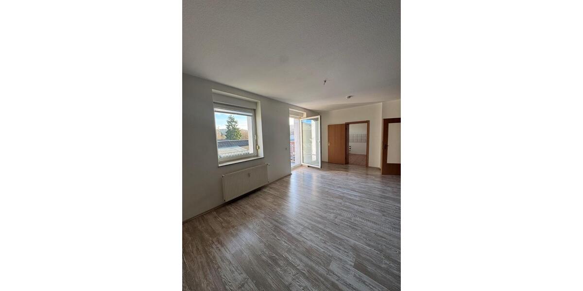 Etagenwohnung Ennepetal - 3 Zimmer, 76 m&sup2;, 180.000&euro; | Angebot:24626059