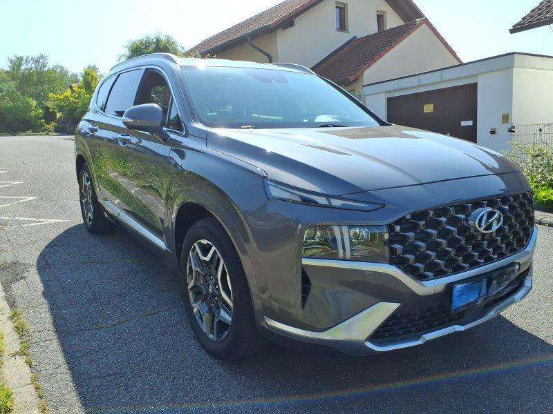 Hyundai SANTA FE 63.313 km 32.790 € Hamm 59067