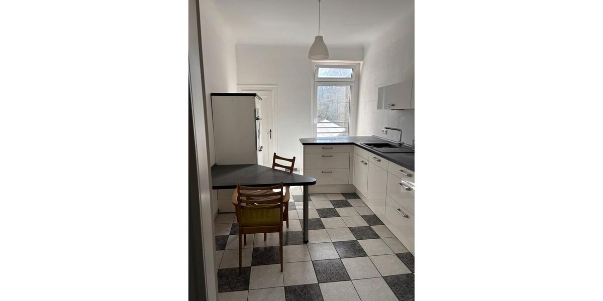 Etagenwohnung Ennepetal - 5 Zimmer, 120 m&sup2;, 1.000&euro; | Angebot:26130735