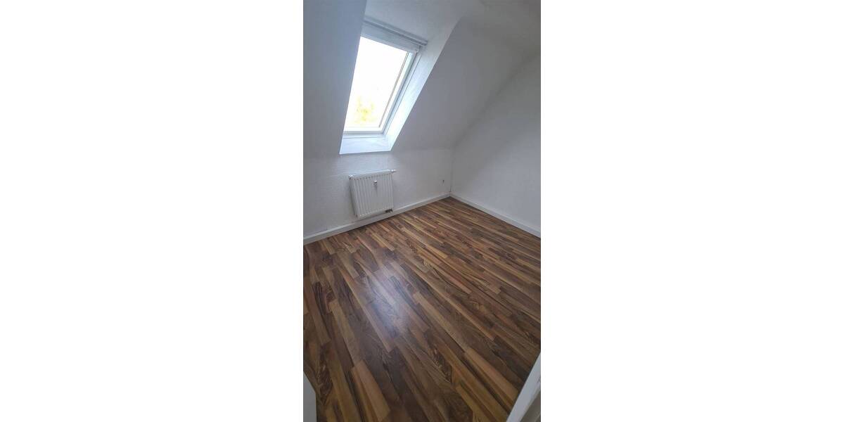 Etagenwohnung Gelsenkirchen Rotthausen - 2 Zimmer, 75 m&sup2;, 395&euro; | Angebot:25699394