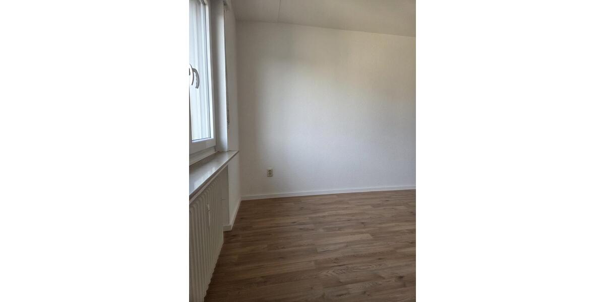 Etagenwohnung Dortmund Huckarde - 3 Zimmer, 80 m&sup2;, 820&euro; | Angebot:25645726