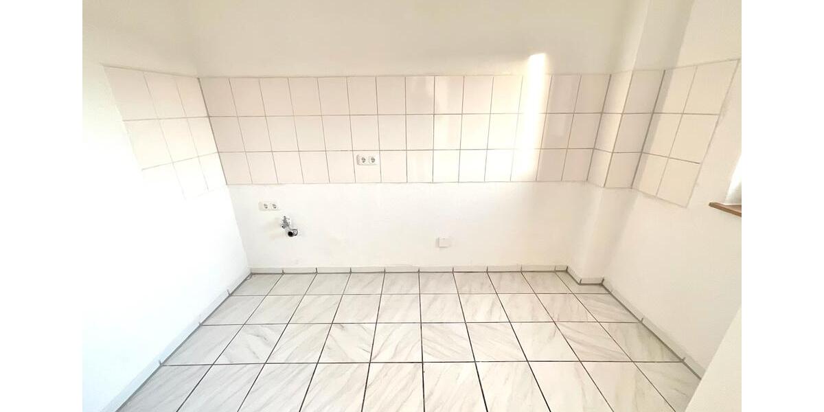 Schöne 2-Raumwohnung in zentraler Lage zimmer