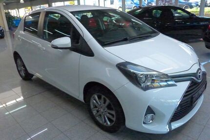Toyota Yaris 39.601 km 9.290 € Hattingen (bei Bochum) 45527