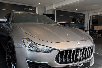 Maserati Ghibli 13.500 km 44.950 &euro; Schwerte 58239