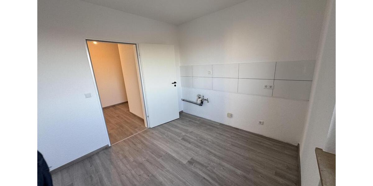 Etagenwohnung Fröndenberg (Ruhr) - 2.5 Zimmer, 65 m&sup2;, 520&euro; | Angebot:24784601