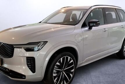 Volvo XC90 4.900 km 81.880 € Recklinghausen 45659