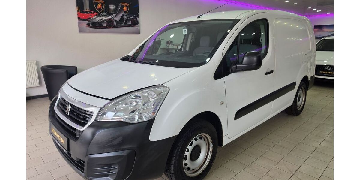 Peugeot Partner 116.503 km 6.900 &euro; Recklinghausen 45661