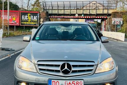 Mercedes-Benz C 250 114.000 km 7.999 &euro; Dortmund 44147