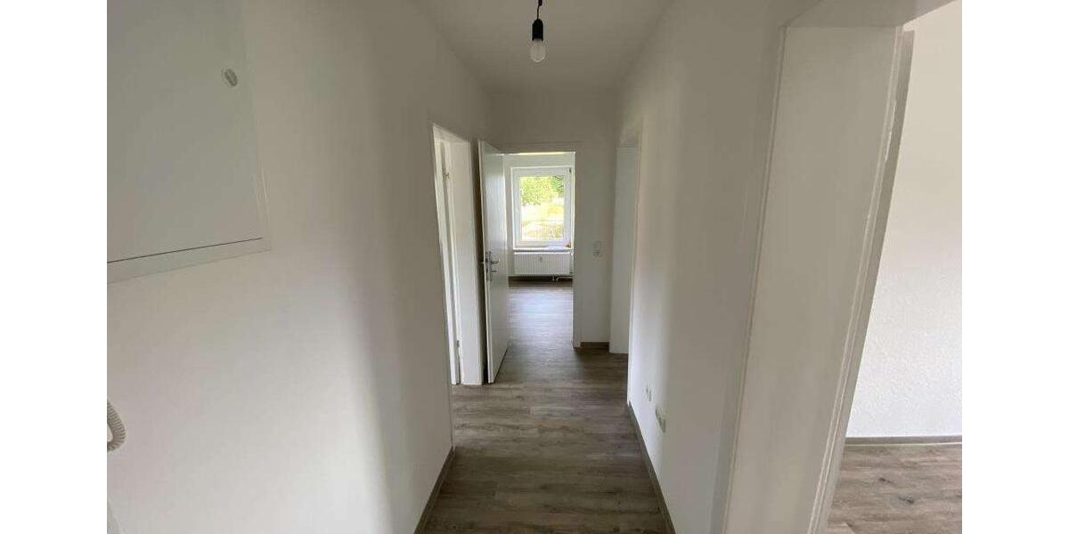 Dachgeschoßwohnung Altena - 3 Zimmer, 54 m&sup2;, 220&euro; | Angebot:26250240