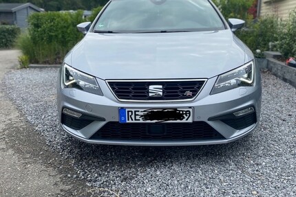 Seat Leon 63.700 km 21.000 € Dortmund 44135