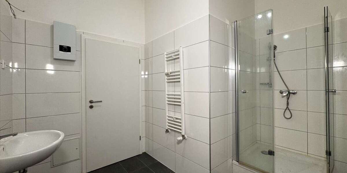 Hamm-Herringen: moderne Erdgeschosswohnung mit hoher Decke, Garten, 2 Stellplätzen & Sofortbezug!!! 2 zimmer