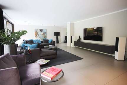 Haus zum Kaufen in Dortmund 2.780.000 € 360.39 m² 7 zimmer