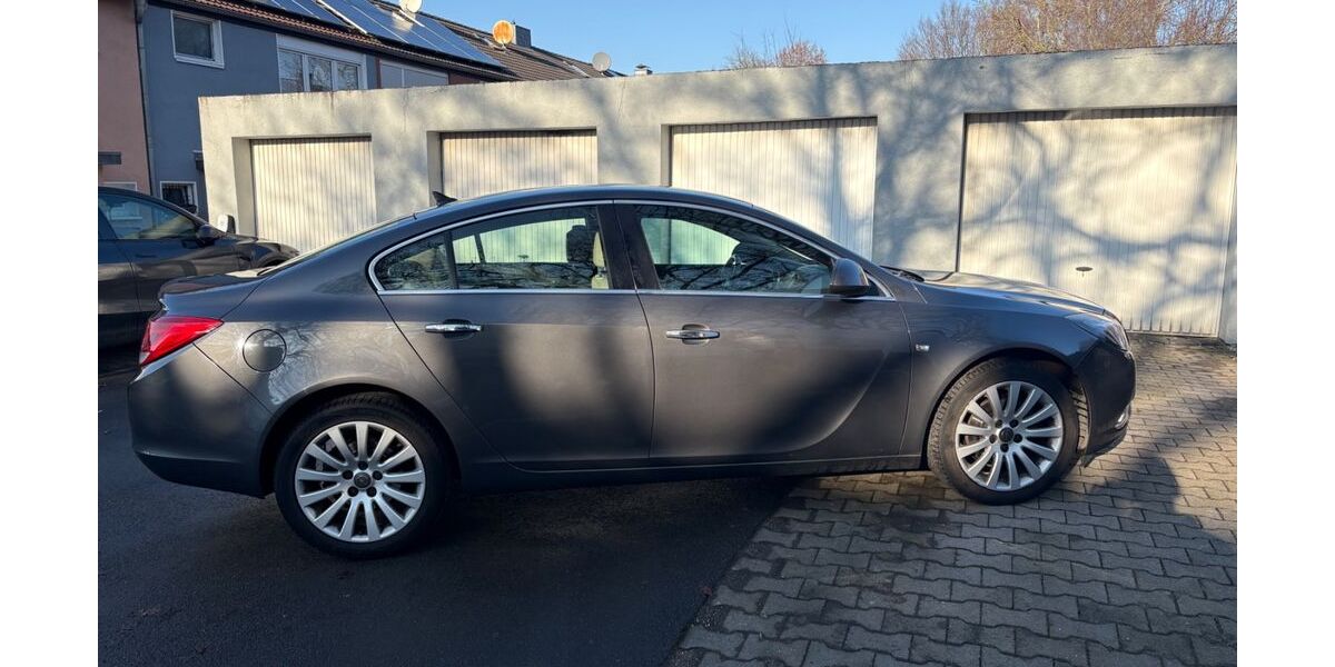 Opel Insignia 87.000 km 4.700 &euro; Dortmund 44388