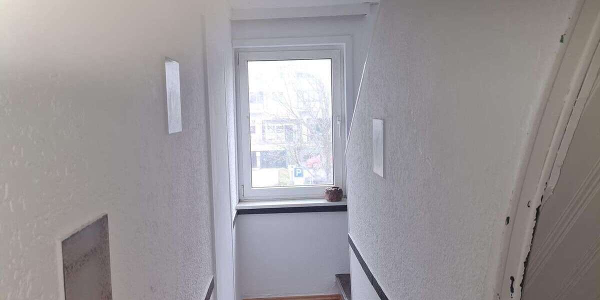 Etagenwohnung Iserlohn - 1 Zimmer, 60 m&sup2;, 360&euro; | Angebot:26274625