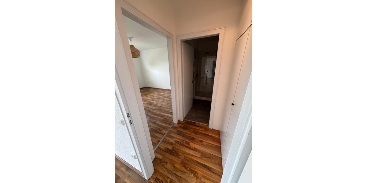 Etagenwohnung Bochum Höntrop - 3.5 Zimmer, 68 m&sup2;, 130.000&euro; | Angebot:26406442