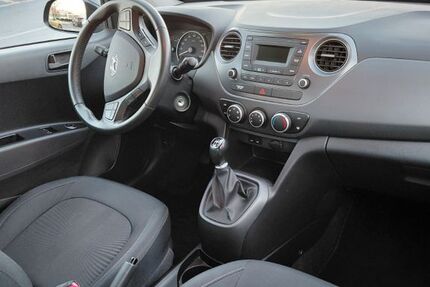 Hyundai i10 32.000 km 8.400 € Recklinghausen 45663