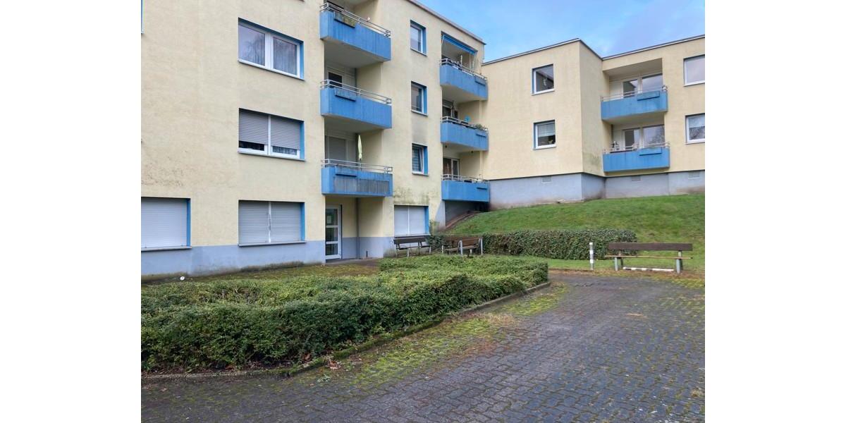 Erdgeschoßwohnung Bochum Bochum-Südwest - 3 Zimmer, 128 m&sup2;, 1.492&euro; | Angebot:25425098