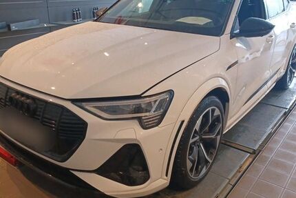 Audi e-tron 58.745 km 39.550 &euro; Hagen 58091
