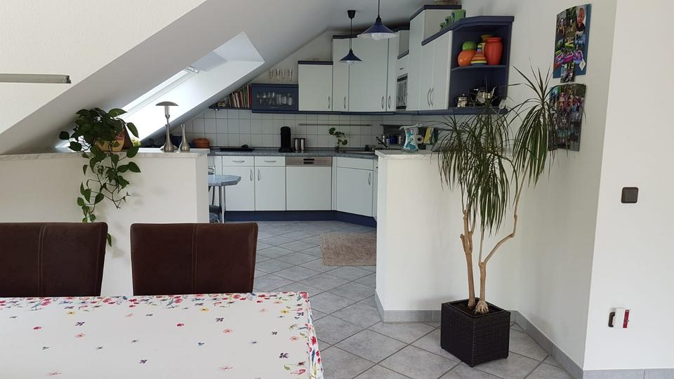 Dachgeschoßwohnung Recklinghausen Grullbad - 3.5 Zimmer, 150 m&sup2;, 995&euro; | Angebot:24382805