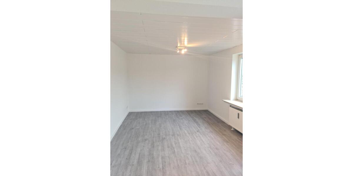 Einfamilienhaus Iserlohn Sümmern - 3 Zimmer, 85 m&sup2;, 740&euro; | Angebot:24258306
