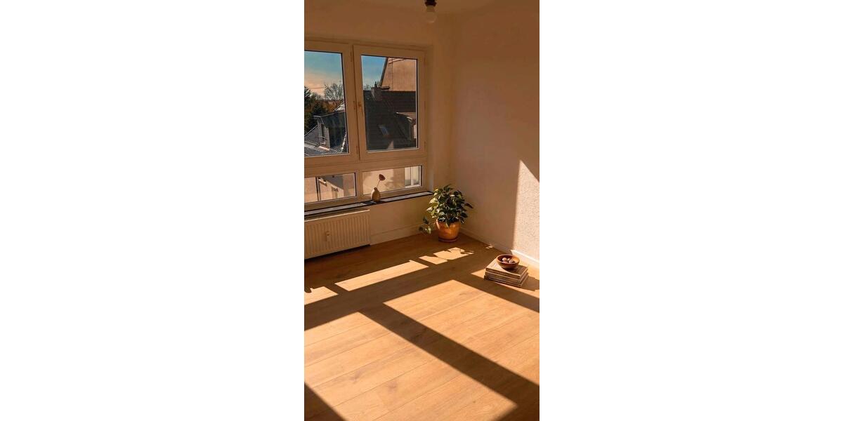 Etagenwohnung Gelsenkirchen Ückendorf - 4 Zimmer, 75 m&sup2;, 590&euro; | Angebot:26456158