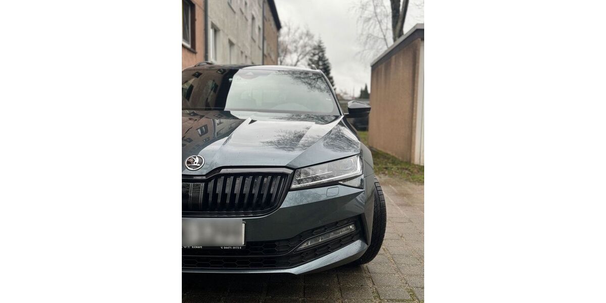 Skoda Superb 187.000 km 20.490 &euro; Recklinghausen 45663