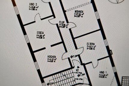Renovierungsbedürftige Wohnung zu vermieten 5 zimmer