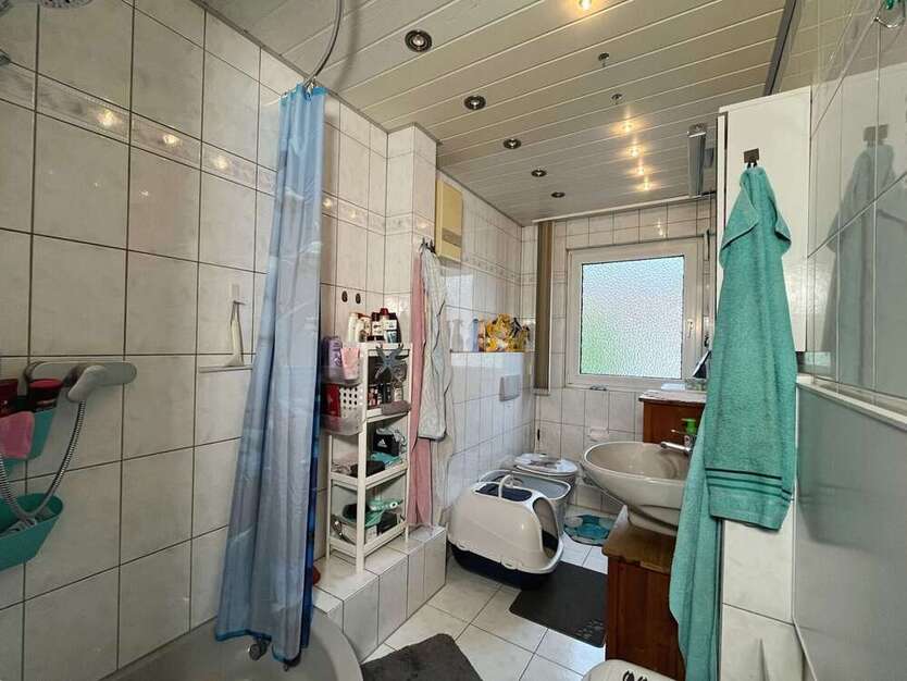 ?Paket aus 6 ETW mit Balkonen & Tiefgaragenstellplatz Kapitalanlage in Bochum: Ihre Renditechance? 18 zimmer