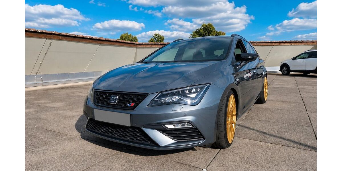 Seat Leon 67.500 km 20.350 &euro; Werne 59368