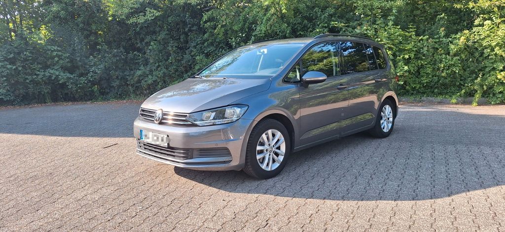 VW Touran 149.500 km 12.900 &euro; Hagen 58091