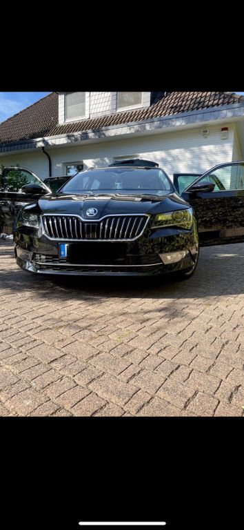 Skoda Superb 123.000 km 18.600 € Hemer 58675