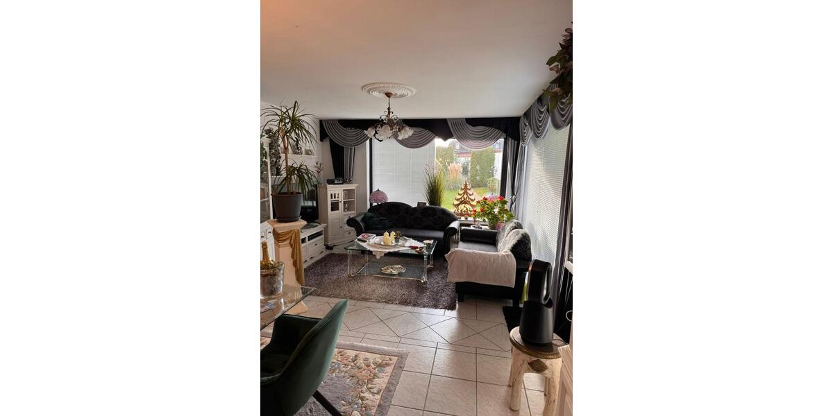 Bungalow Dortmund Brackel - 4.5 Zimmer, 100 m&sup2;, 330.000&euro; | Angebot:24538399