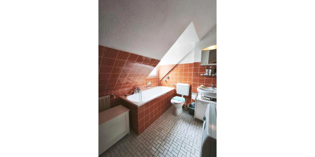 Dachgeschoßwohnung Herne Wanne-Bickern - 3 Zimmer, 55 m&sup2;, 115.000&euro; | Angebot:25810241