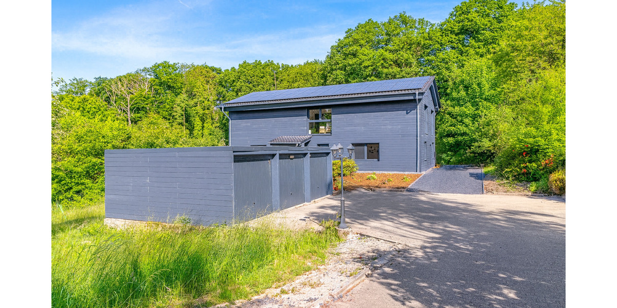 Modernes Wohnen in naturnaher Bestlage - kernsaniertes Einfamilienhaus in Hattingen-Niederbonsfeld 6 zimmer