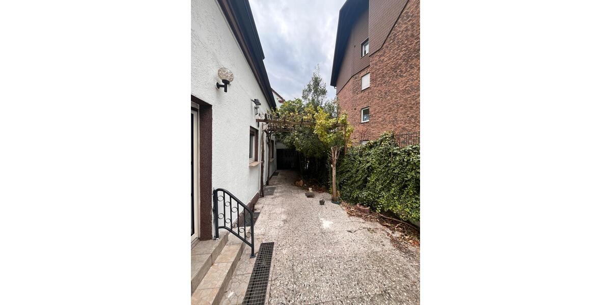 Einfamilienhaus Dortmund Innenstadt Nord - 7 Zimmer, 160 m&sup2;, 250.000&euro; | Angebot:26484943