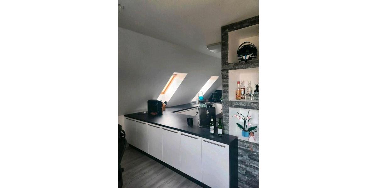 Dachgeschoßwohnung Dortmund Brackel - 3.5 Zimmer, 95 m&sup2;, 1.250&euro; | Angebot:26432429