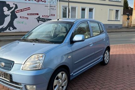 Kia Picanto 91.000 km 2.490 € Recklinghausen 45657