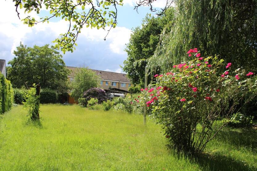 Seltene Gelegenheit! 4,5-Zimmer-Erdgeschosswohnung mit Garten in Hagen-Vorhalle – Bezugsfrei zimmer